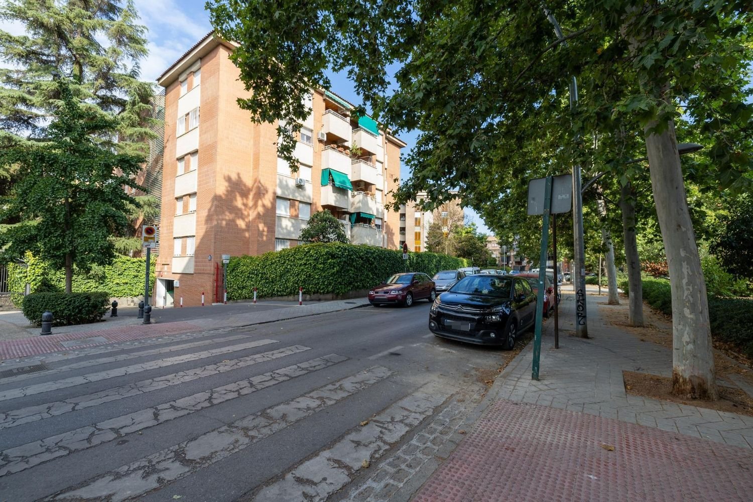 2 bedrooms Apartment in Granada, Spain No. 175654