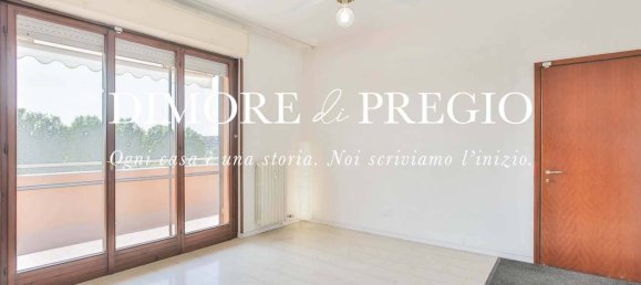 2 Schlafzimmer Penthouse in Peschiera Borromeo, Italy, Nr. 264858 2