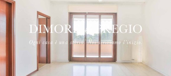 2 Schlafzimmer Penthouse in Peschiera Borromeo, Italy, Nr. 264858 3