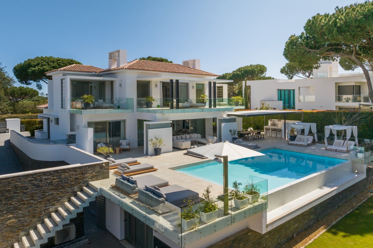 7 bedrooms Villa in Almancil, Portugal No. 291419