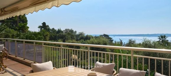 4 bedrooms Villa in Cannes, France No. 295455 10