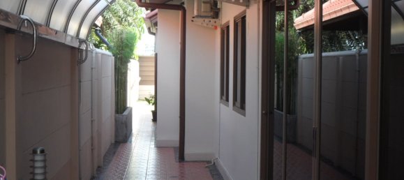 3 chambres house à vendre à Bang Lamung, Chonburi, Eastern Thailand, Thailand № 63351 12