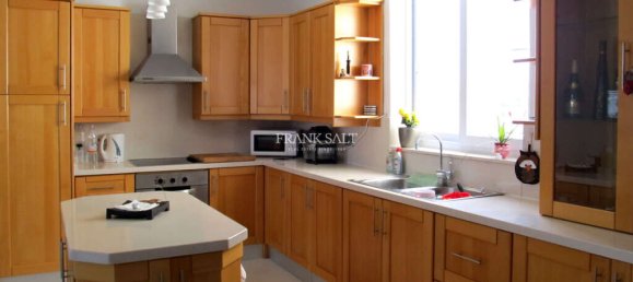 Квартира с 2 спальнями в Сан-Пауль-иль-Бахар, Мальта № 10660 5