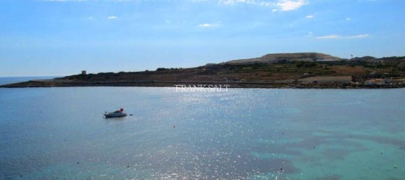 Квартира с 2 спальнями в Сан-Пауль-иль-Бахар, Мальта № 10660 2