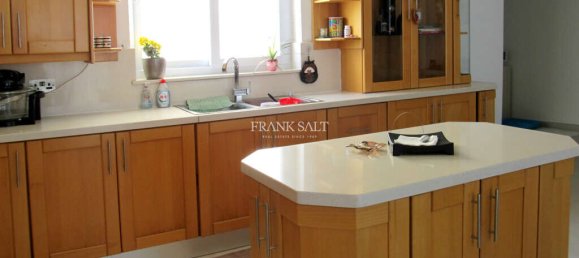 Квартира с 2 спальнями в Сан-Пауль-иль-Бахар, Мальта № 10660 12