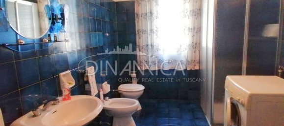 12-Zimmer Haus in Santa Maria a Monte, Italy, Nr. 233666 4