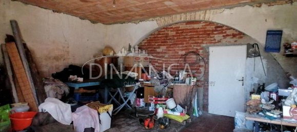 12-Zimmer Haus in Santa Maria a Monte, Italy, Nr. 233666 19