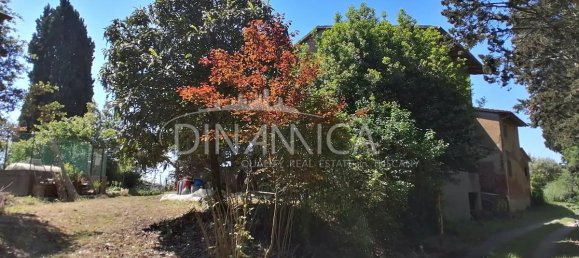 12-Zimmer Haus in Santa Maria a Monte, Italy, Nr. 233666 29