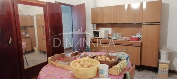 12-Zimmer Haus in Santa Maria a Monte, Italy, Nr. 233666 5