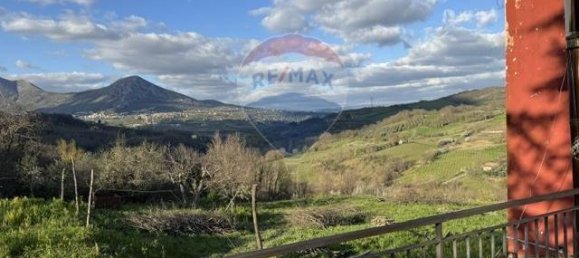 5-Zimmer Gewerbliche Immobilie in Campoli del Monte Taburno, Italy, Nr. 101815 15