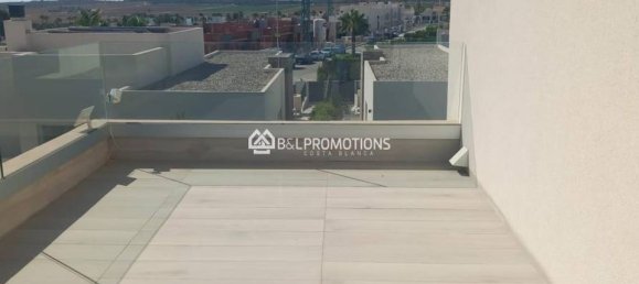 3 Schlafzimmer Villa in Alicante, Spain, Nr. 176101 26