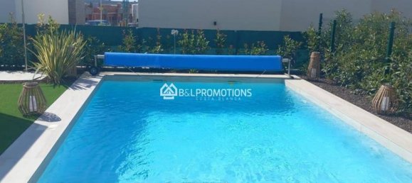 3 Schlafzimmer Villa in Alicante, Spain, Nr. 176101 9