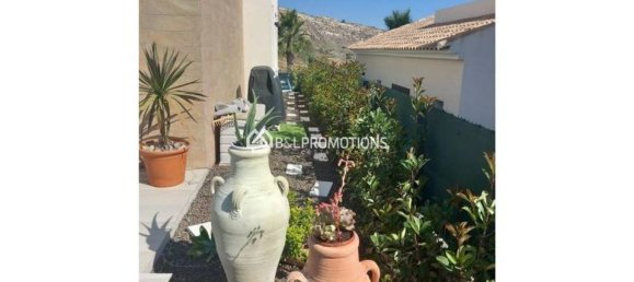 3 Schlafzimmer Villa in Alicante, Spain, Nr. 176101 13