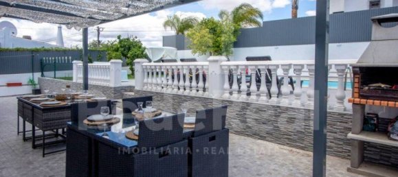 2 Schlafzimmer Villa in Ferreiras, Portugal, Nr. 104591 4