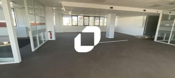 182m² Office in Boulogne-Billancourt, France No. 308350 9