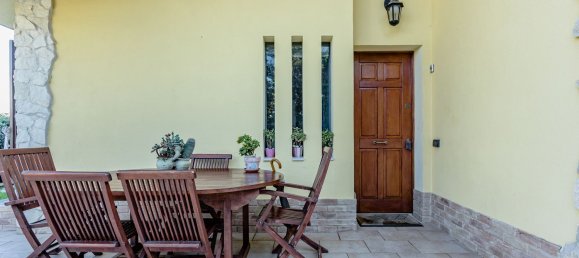 Вилла с 5 комнатами в Куарту Сант'Элена, Италия № 120109 6