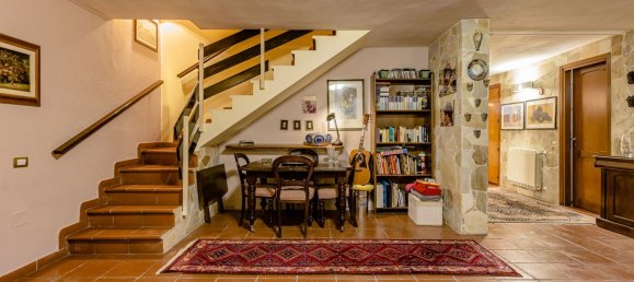 Вилла с 5 комнатами в Куарту Сант'Элена, Италия № 120109 42