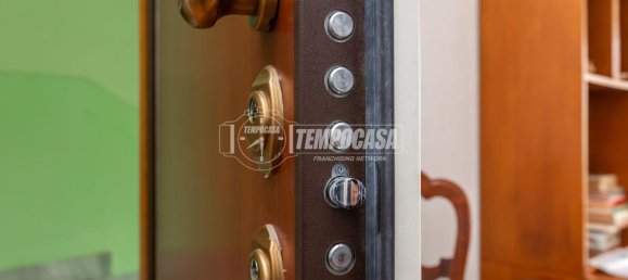 5 rooms Apartment in Chivasso, Italy No. 8654 4