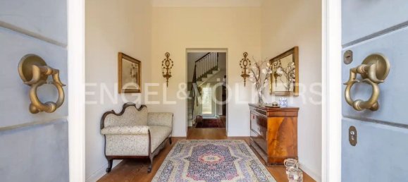 8 rooms Villa in Stresa, Italy No. 102209 4
