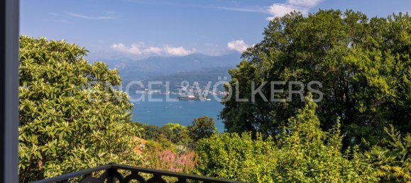 8 rooms Villa in Stresa, Italy No. 102209 10