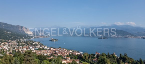 8 rooms Villa in Stresa, Italy No. 102209 15