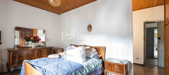 6غرفة منزل في Alzate Brianza, Italy رقم 10012 16