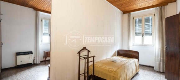 6غرفة منزل في Alzate Brianza, Italy رقم 10012 15