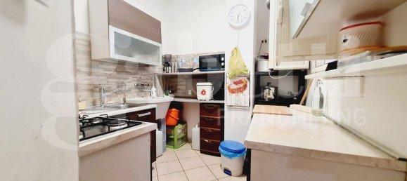 4-salle Appartement à Palermo, Italy No. 312329 13