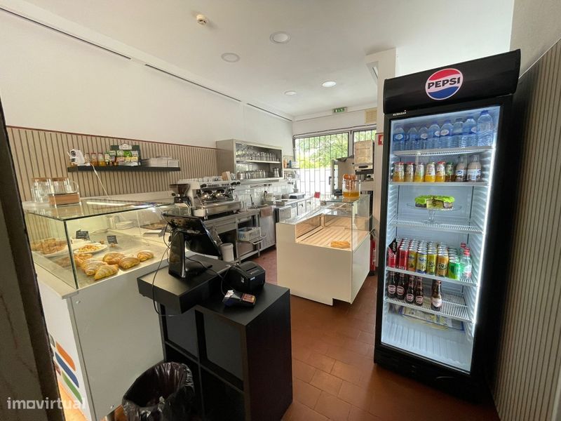 Коммерческая недвижимость 140м² в Амадора, Португалия № 317468