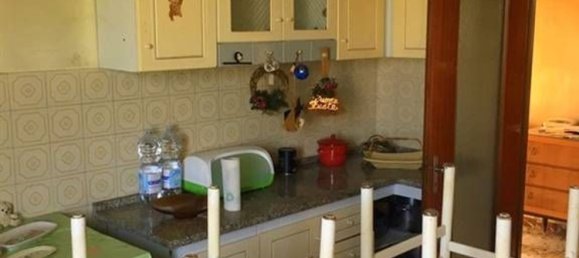 5 rooms Apartment in Ceprano, Italy No. 154582 4