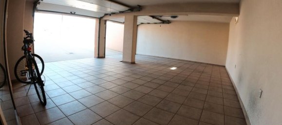 5 bedrooms Villa in Limassol, Cyprus No. 2493 11