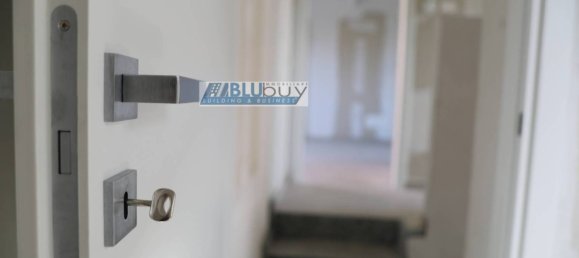 2 bedrooms House in Olgiate Comasco, Italy No. 5261 29