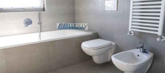 2 bedrooms House in Olgiate Comasco, Italy No. 5261 33