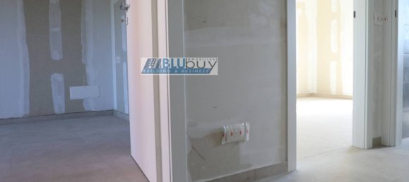 2 bedrooms House in Olgiate Comasco, Italy No. 5261 30