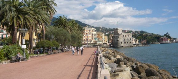 3غرفة منزل في Rapallo, Italy رقم 38445 23