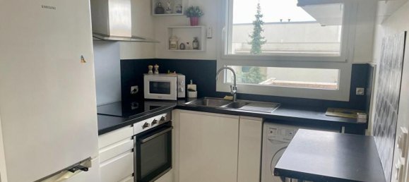 Apartamento de 3 dormitorios en Montmorency, France No. 134912 2