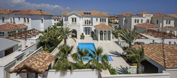 5 Schlafzimmer Villa in Pervolia, Cyprus, Nr. 32138 13