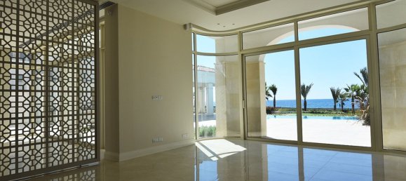 5 Schlafzimmer Villa in Pervolia, Cyprus, Nr. 32138 12
