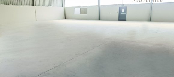 473.8m² Warehouse in Dubai, UAE No. 54751 3