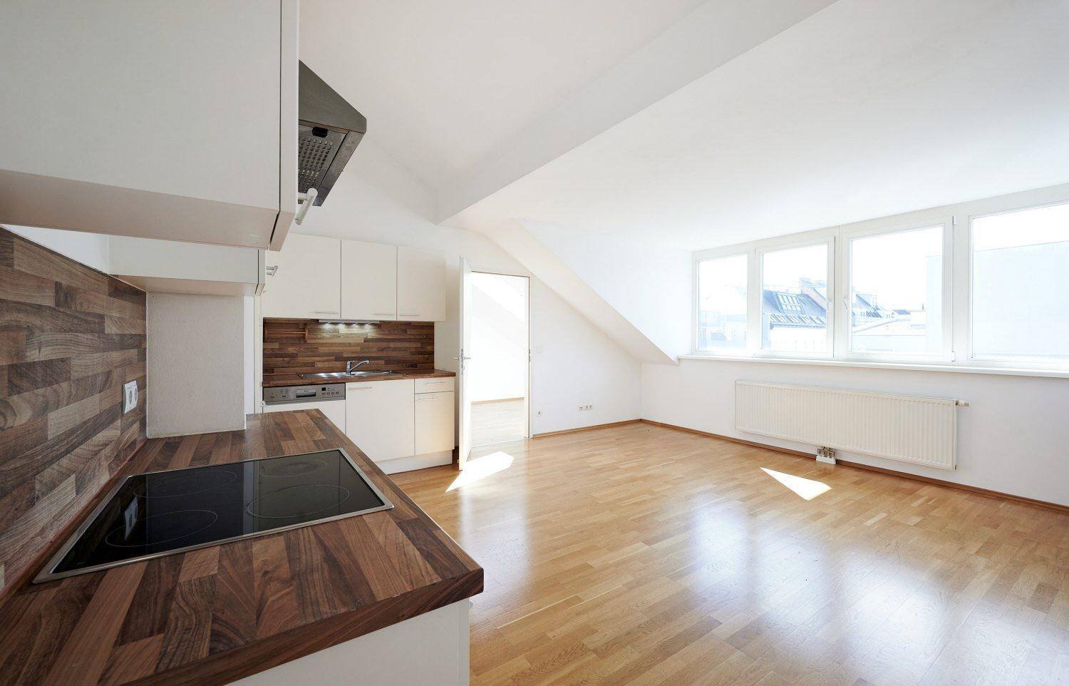 2 rooms Apartment in Favoriten, Austria No. 157796
