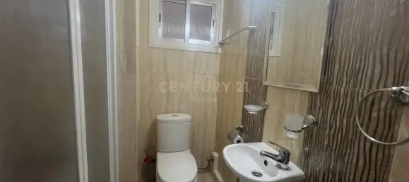 3 bedrooms Apartment in Germasogeia, Cyprus No. 5517 9