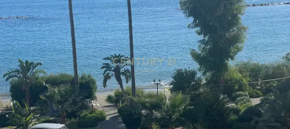 3 bedrooms Apartment in Germasogeia, Cyprus No. 5517 2