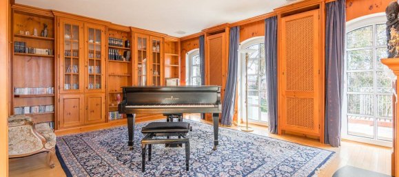 5 bedrooms House in Regensburg, Germany No. 221731 7