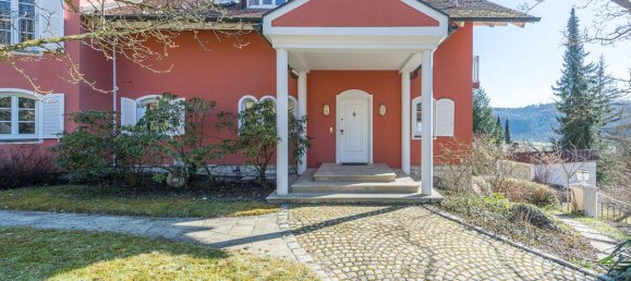 5 bedrooms House in Regensburg, Germany No. 221731 2