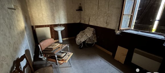 Дом с 8 комнатами в Ла Шатр-Ланглен, Франция № 153667 5