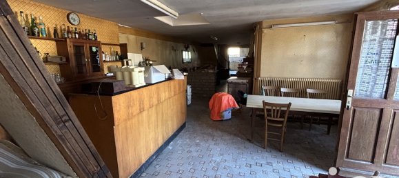 Дом с 8 комнатами в Ла Шатр-Ланглен, Франция № 153667 2