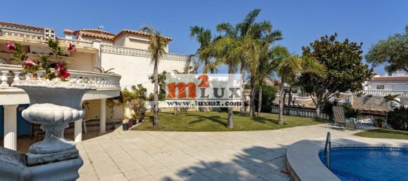 4 bedrooms Villa in Empuriabrava, Spain No. 13339 15