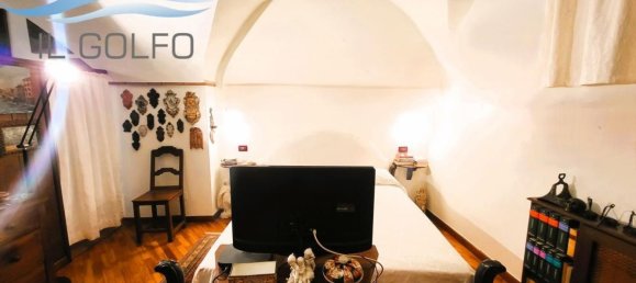 4-salle Appartement à Diano Castello, Italy No. 86516 12