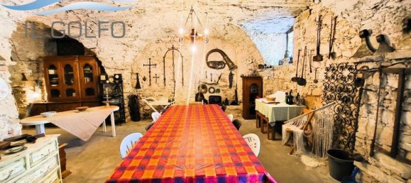 4-salle Appartement à Diano Castello, Italy No. 86516 28