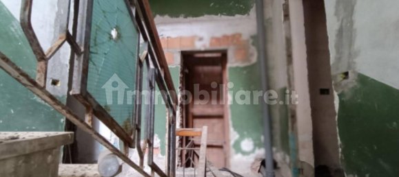 5 rooms Building in Gioia Tauro, Italy No. 288923 5